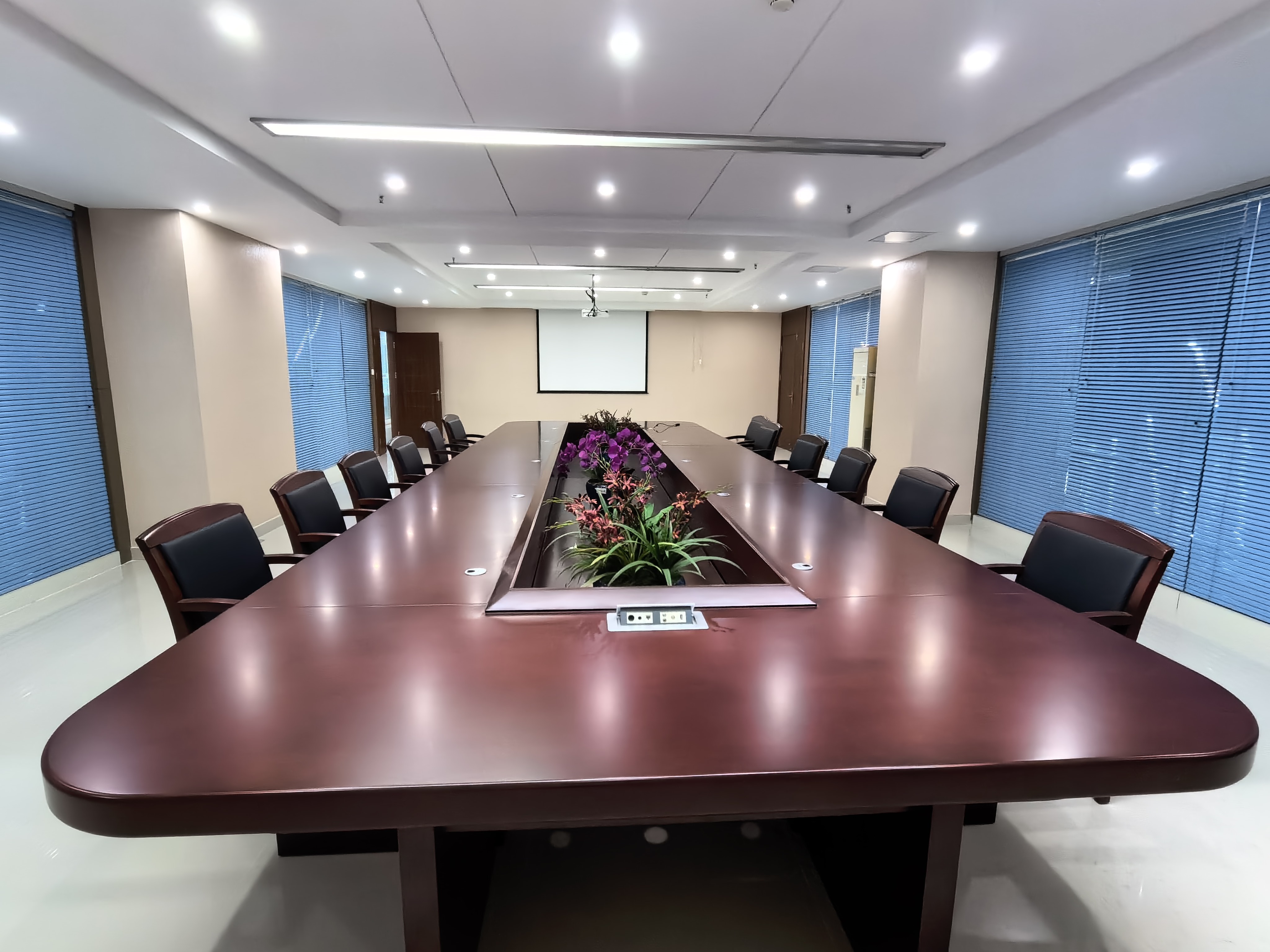 合律安全关于我们图片3